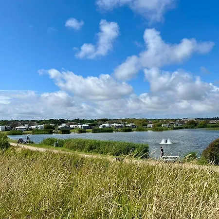 Cozy Townhouse Near - By Traum *