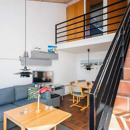 4 Star In Tatil Evi